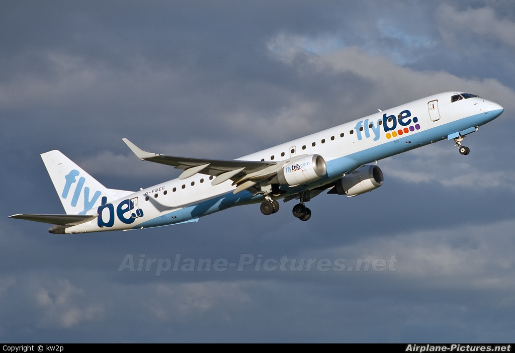 Flybe G-FBEC aircraft at Glasgow