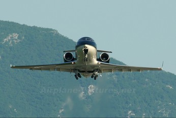 OH-WII - Jetflite Oy Canadair CL-600 Challenger 604