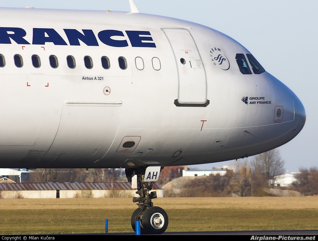 Air France F-GTAH aircraft at Prague - Václav Havel
