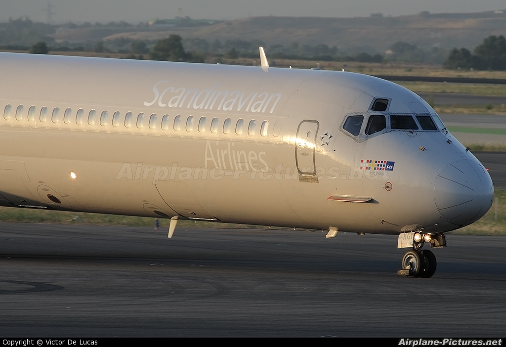 SAS - Scandinavian Airlines OY-KGY aircraft at Madrid - Barajas