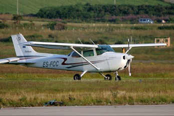 ES-FCC - Private Cessna 172 Skyhawk (all models except RG)