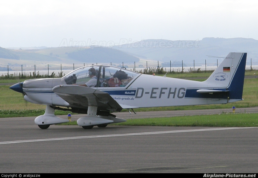Private D-EFHG aircraft at Dundee