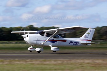 VH-DHS - Private Cessna 172 Skyhawk (all models except RG)