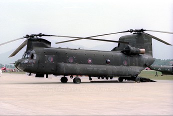 - - USA - Army Boeing CH-47D Chinook