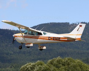 D-ENIE - Private Cessna 172 Skyhawk (all models except RG)