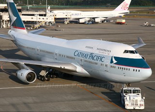 B-HOT - Cathay Pacific Boeing 747-400