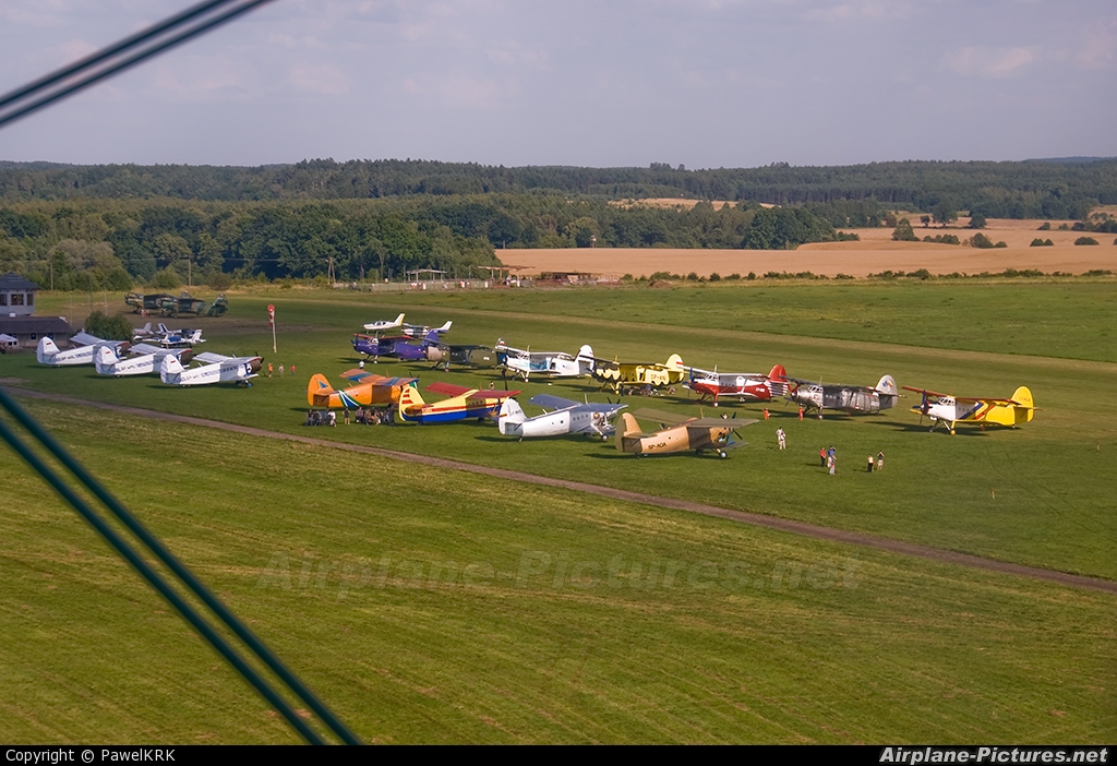- Airport Overview - aircraft at Kętrzyn - Wilamowo