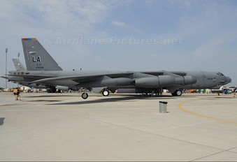 60-0008 - USA - Air Force Boeing B-52H Stratofortress
