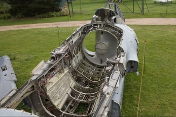 XW268 - Royal Navy British Aerospace Harrier T.4