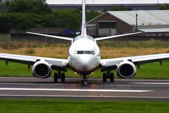 EI-DYL - Ryanair Boeing 737-800