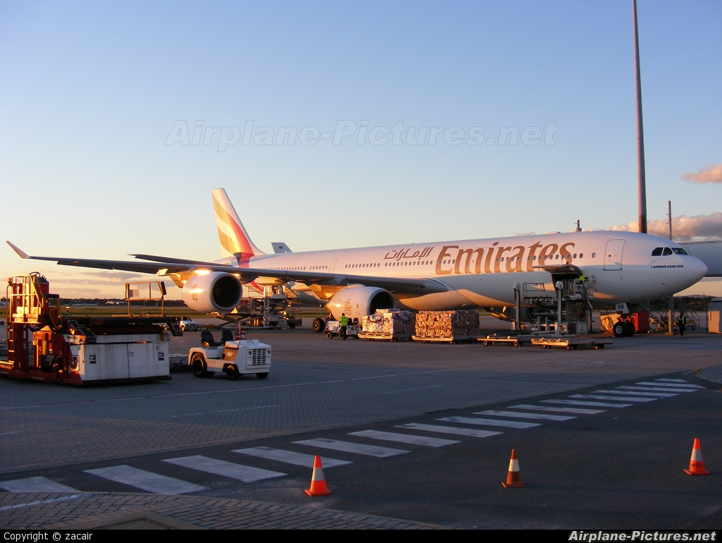 Emirates Airlines A6-ERB aircraft at Perth, WA