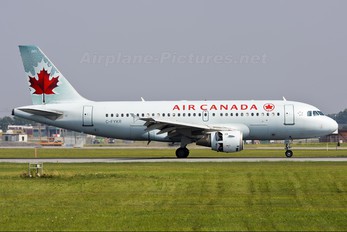 C-FYKR - Air Canada Airbus A319