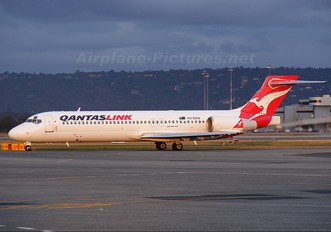 VH-NXN - QantasLink Boeing 717