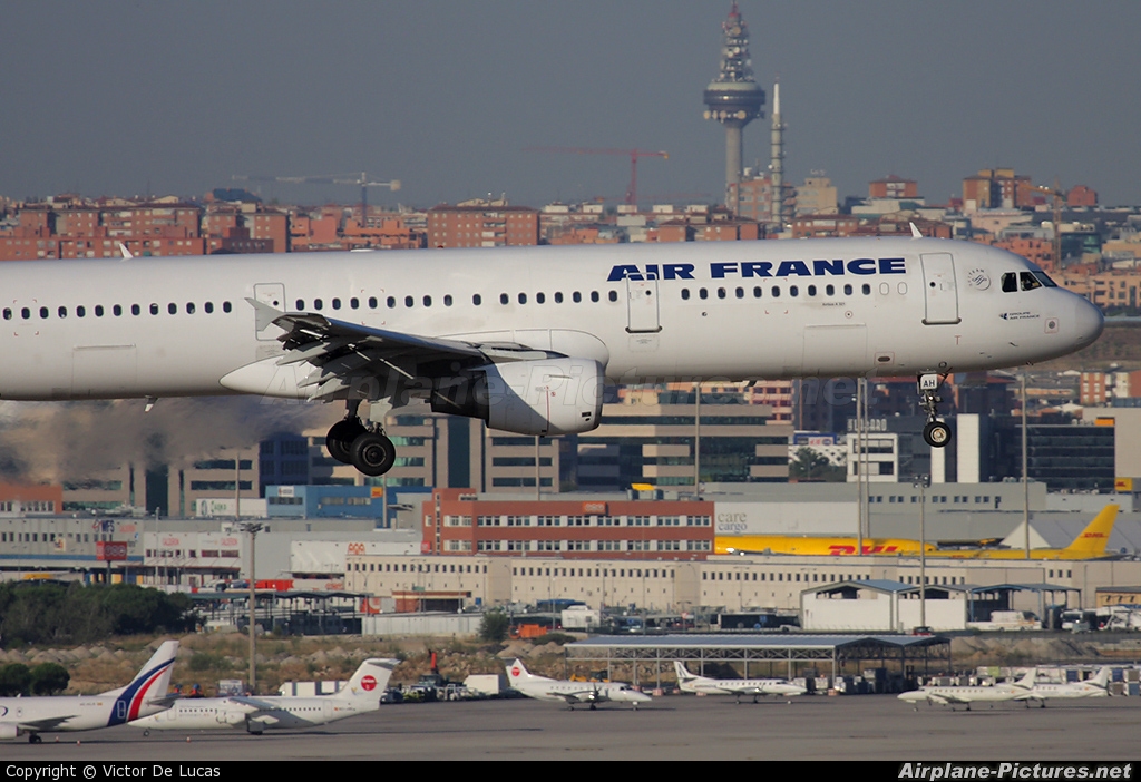 Air France F-GTAH aircraft at Madrid - Barajas