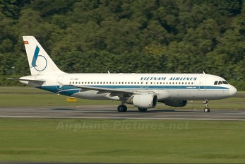 S7-ASF - Vietnam Airlines Airbus A320
