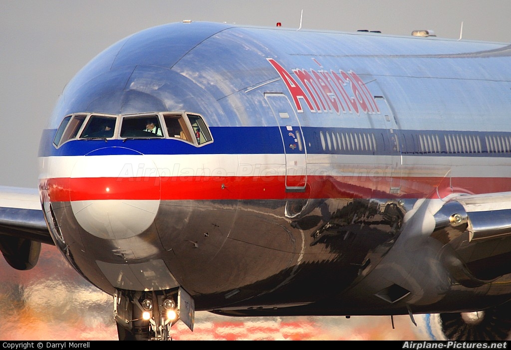 N777AN - American Airlines Boeing 777-200ER at London - Heathrow ...