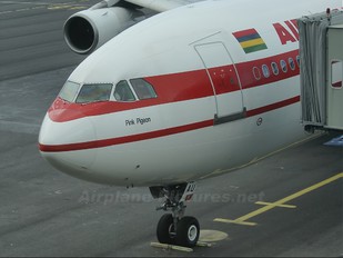 3B-NAU - Air Mauritius Airbus A340-300