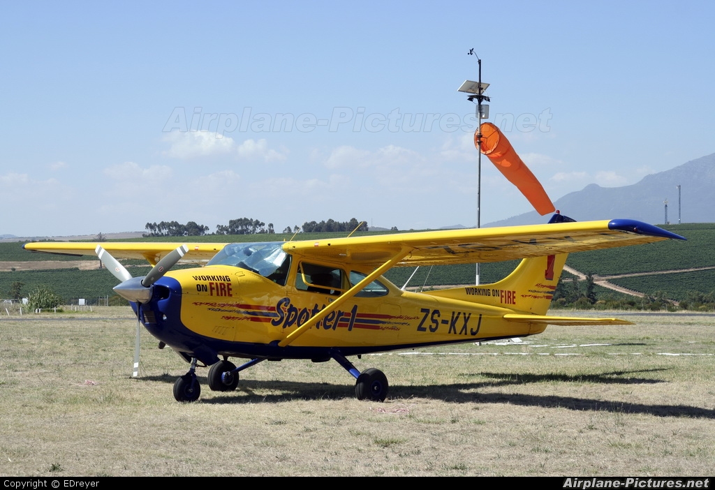Working on Fire ZS-KXJ aircraft at Stellenbosch