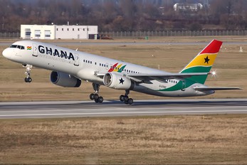 G-STRZ - Ghana International Airlines Boeing 757-200