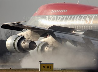 N623US - Northwest Airlines Boeing 747-200