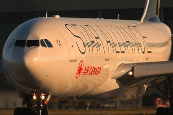 C-GHLM - Air Canada Airbus A330-300