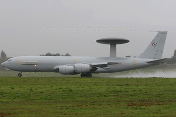 202 - France - Air Force Boeing E-3F Sentry