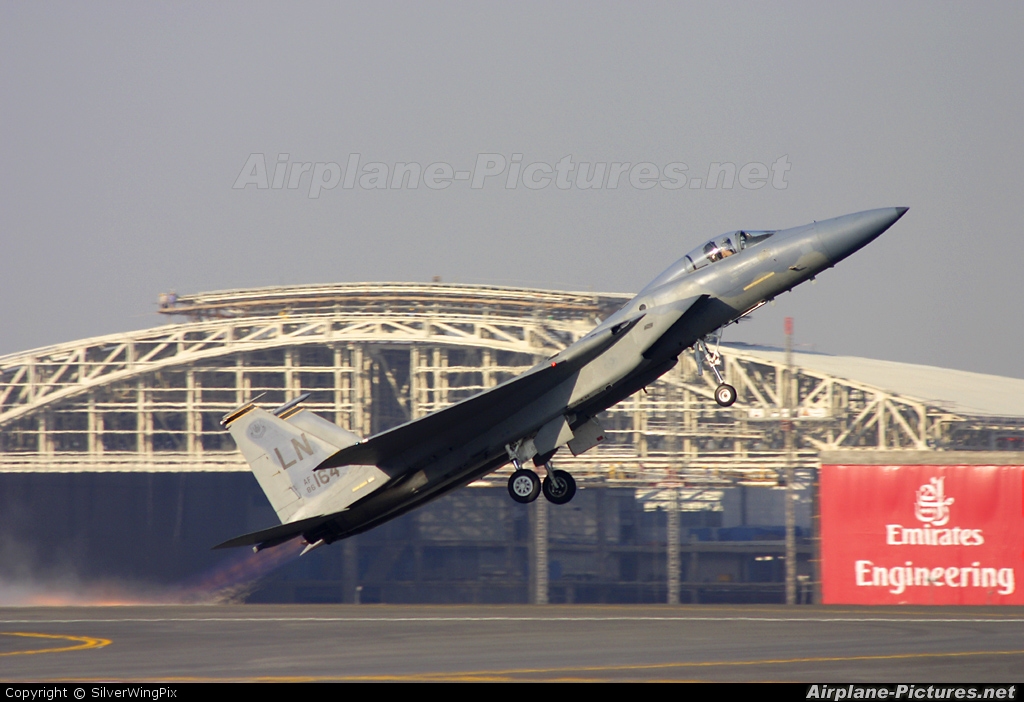 USA - Air Force 86-0164 aircraft at Dubai Intl