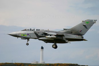 ZD716 - Royal Air Force Panavia Tornado GR.4 / 4A