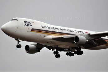 9V-SFQ - Singapore Airlines Cargo Boeing 747-400F, ERF