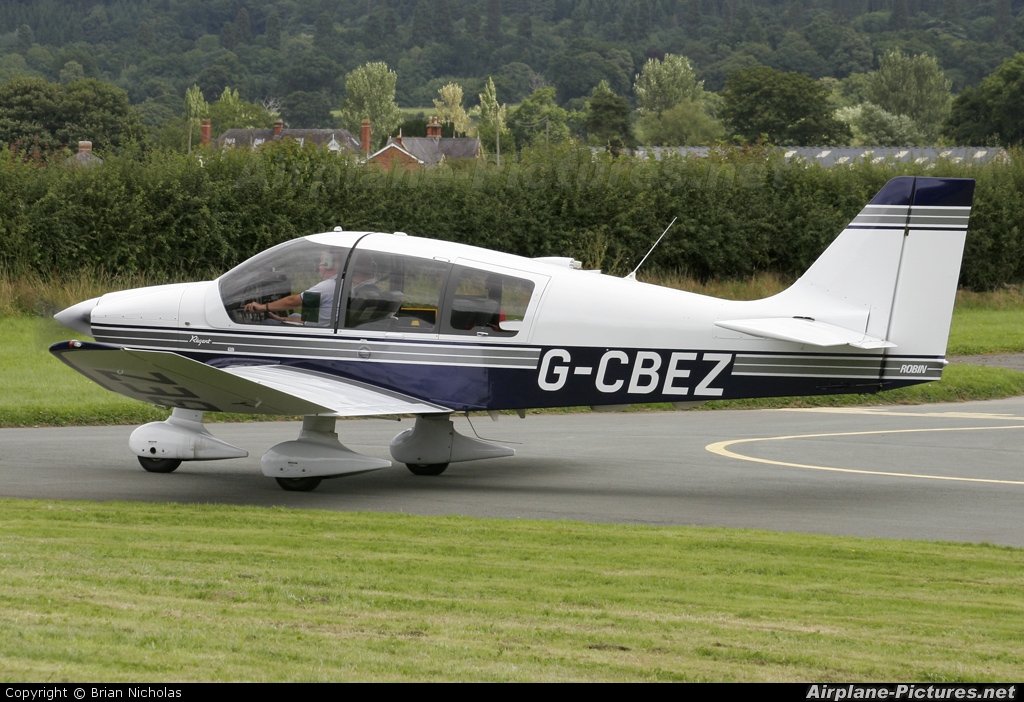 Private G-CBEZ aircraft at Welshpool