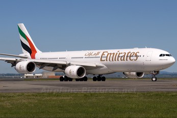 A6-ERF - Emirates Airlines Airbus A340-500