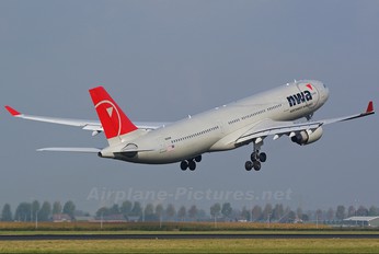N818NW - Northwest Airlines Airbus A330-300