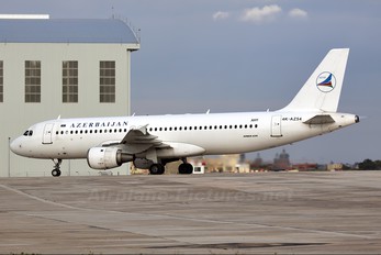 4K-AZ54 - Azerbaijan Airlines Airbus A320