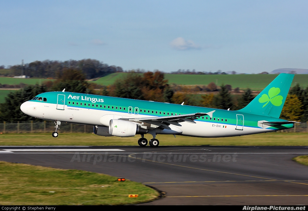 Aer Lingus EI-DVI aircraft at Edinburgh