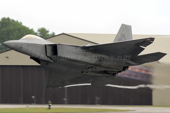 04-4082 - USA - Air Force Lockheed Martin F-22A Raptor