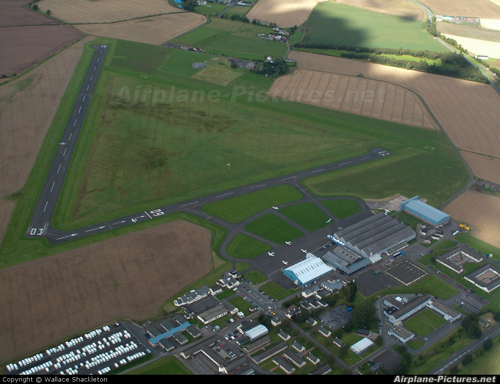- Airport Overview - aircraft at Perth - Scone