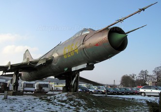 6264 - Poland - Air Force Sukhoi Su-20