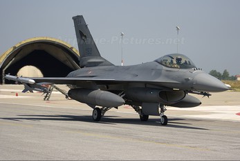 MM7259 - Italy - Air Force General Dynamics F-16A Fighting Falcon