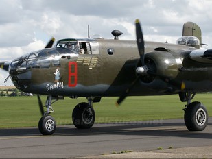 N88972 - Private North American B-25D Mitchell