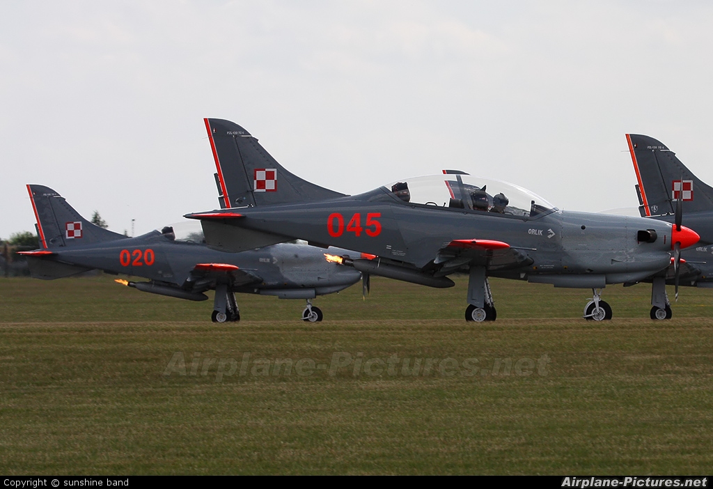 Poland - Air Force "Orlik Acrobatic Group" 045 aircraft at Waddington