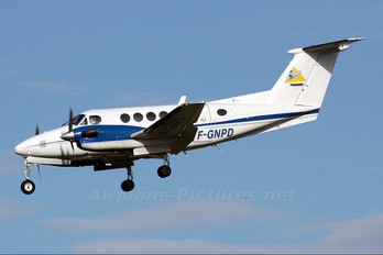 F-GNPD - Private Beechcraft 200 King Air