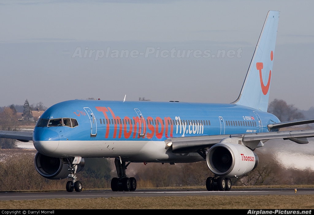 Thomson/Thomsonfly G-BYAH aircraft at London - Luton