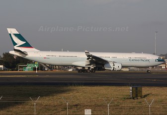 B-LAH - Cathay Pacific Airbus A330-300