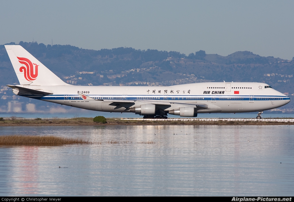Air China B-2469 aircraft at San Francisco Intl
