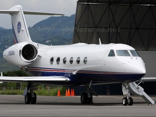 N450PU - Private Gulfstream Aerospace G-IV,  G-IV-SP, G-IV-X, G300, G350, G400, G450