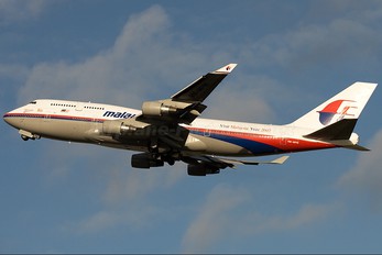 9M-MPM - Malaysia Airlines Boeing 747-400