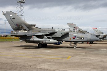 ZA405 - Royal Air Force Panavia Tornado GR.4 / 4A