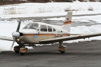 D-EEAN - Private Piper PA-28 Archer