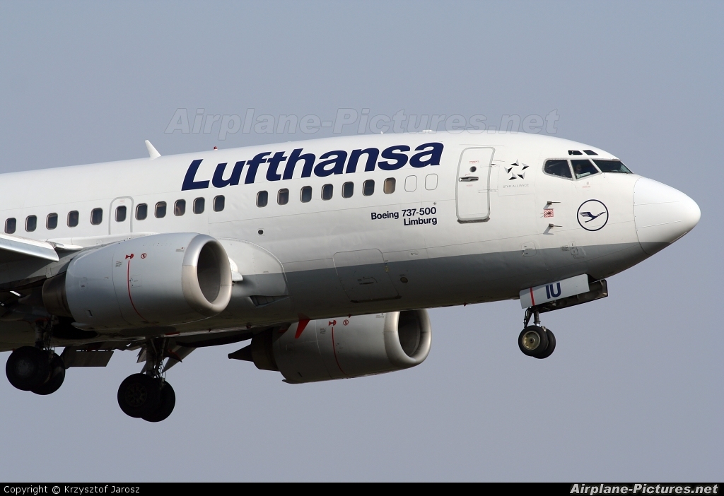 Lufthansa D-ABIU aircraft at Warsaw - Off Airport