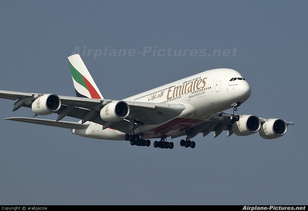 Emirates Airlines A6-EDC aircraft at London - Heathrow